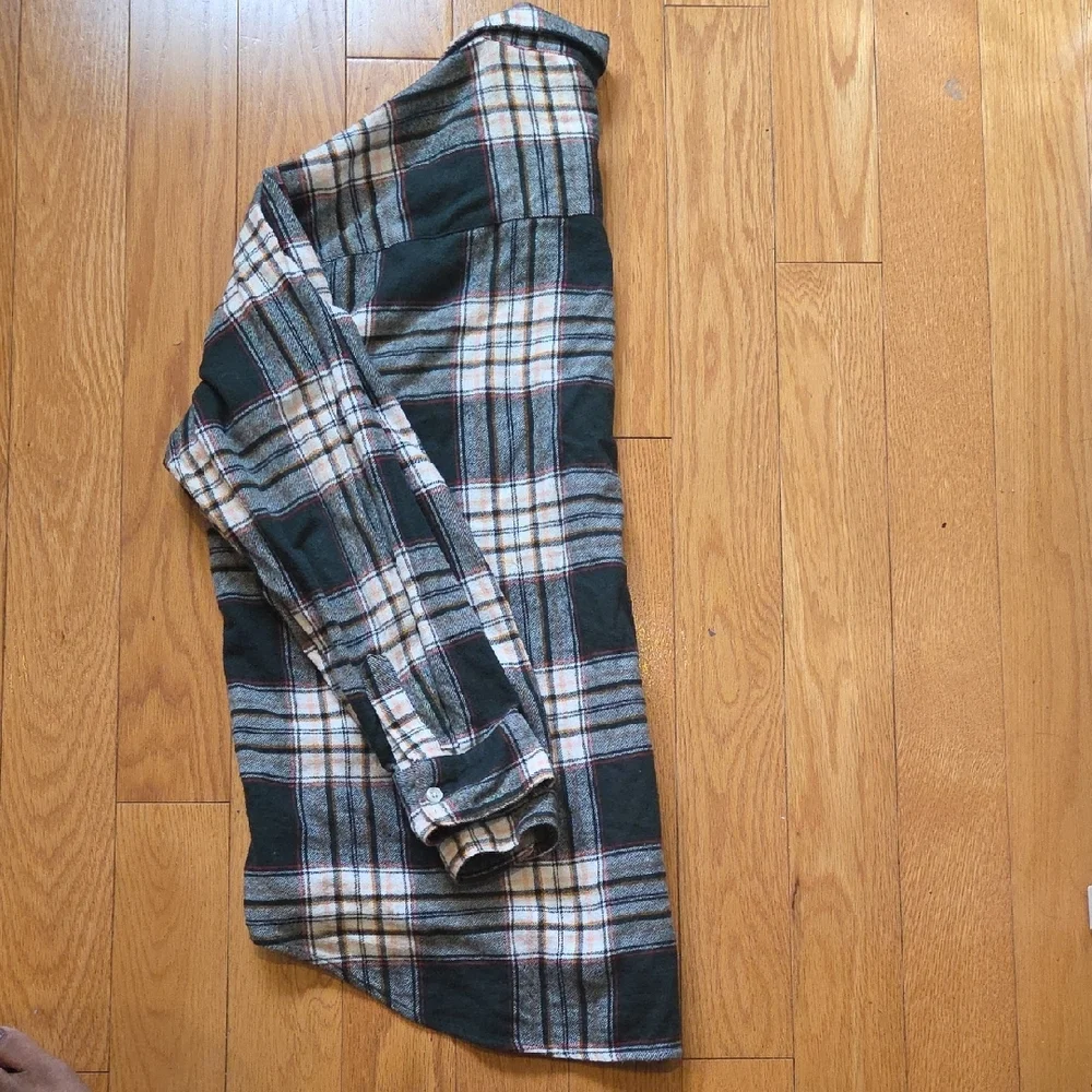 Old Navy Dark Green Plaid Button-Down Shirt - Picture 5 of 7